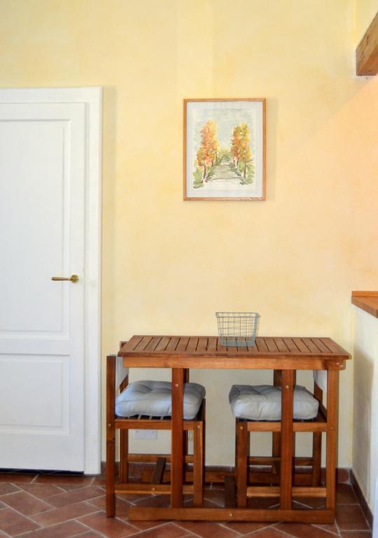 Agriturismo Borgo San Francesco บาซิลิโอ ภายนอก รูปภาพ