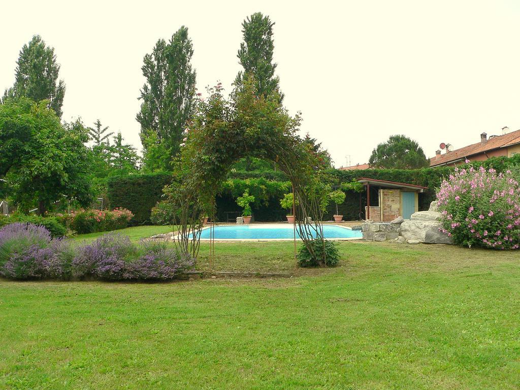 Agriturismo Borgo San Francesco บาซิลิโอ ภายนอก รูปภาพ