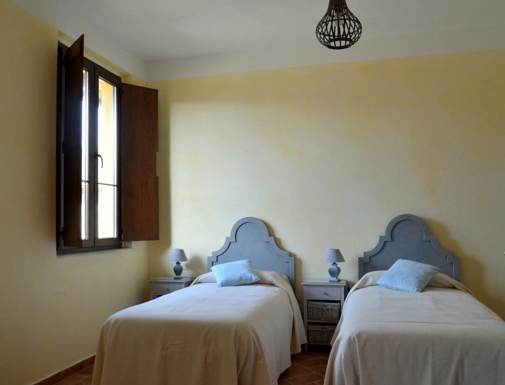 Agriturismo Borgo San Francesco บาซิลิโอ ภายนอก รูปภาพ